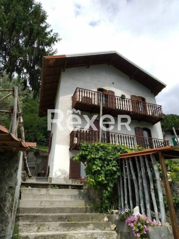 appartamento in vendita a Civo in zona Santa Croce