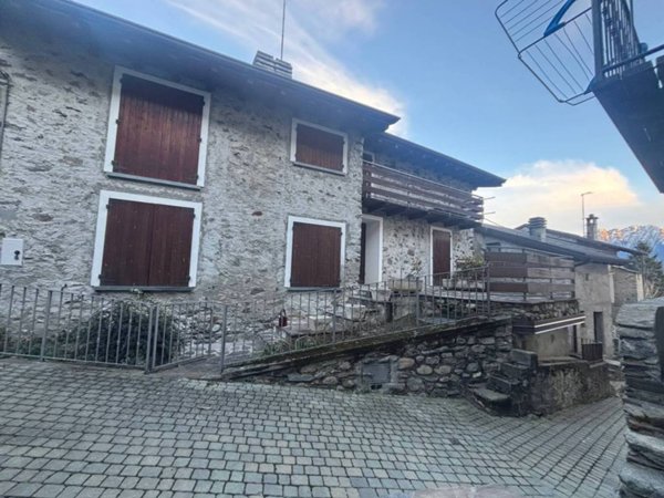 casa indipendente in vendita a Civo in zona Roncaglia