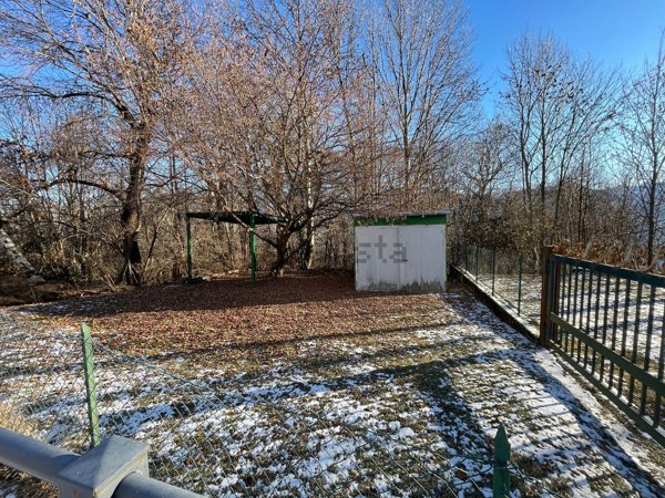 locale di sgombero in vendita a Civo