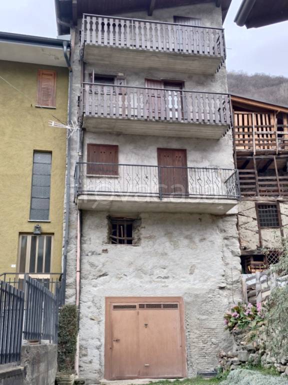 appartamento in vendita a Civo in zona Cevo