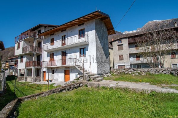 casale in vendita a Civo in zona Serone