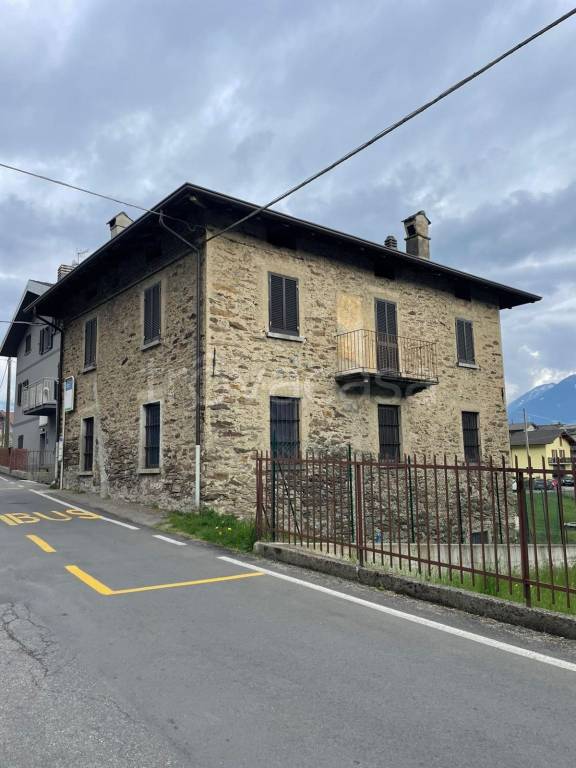 casa indipendente in vendita a Civo in zona Civo Centro