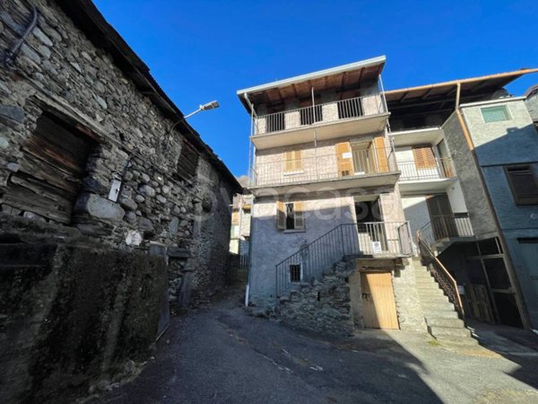 casa indipendente in vendita a Civo in zona Civo Centro