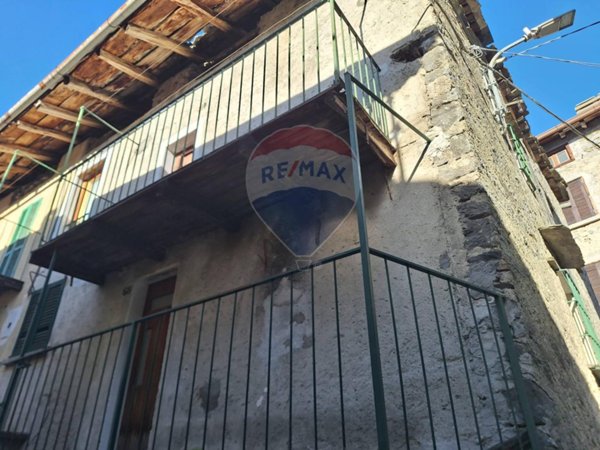 appartamento in vendita a Civo in zona Cadelsasso