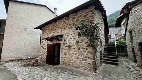 appartamento in vendita a Civo in zona Cevo