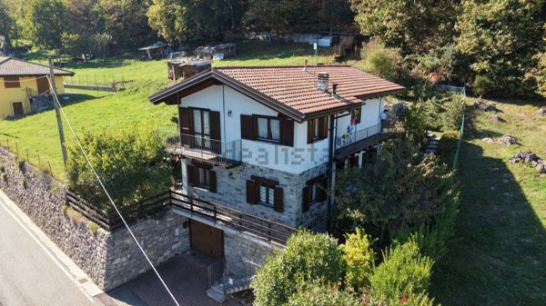 casa indipendente in vendita a Civo in zona Chempo