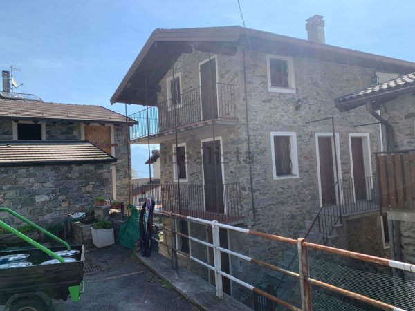 appartamento in vendita a Civo in zona Roncaglia