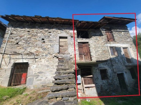 casa indipendente in vendita a Colorina
