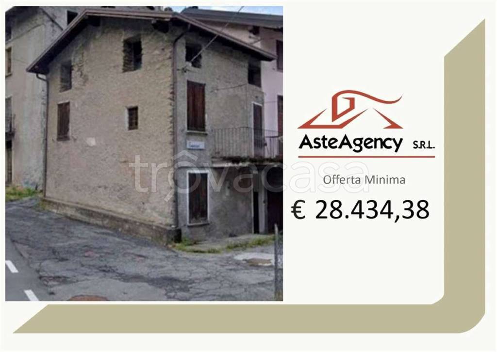 casa indipendente in vendita a Colorina