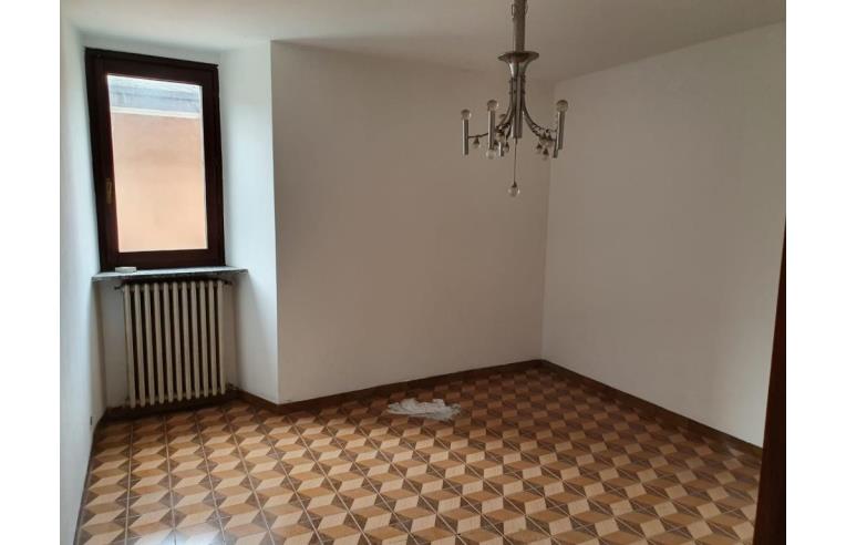 appartamento in vendita a Cosio Valtellino in zona Regoledo