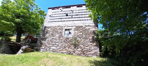 casa indipendente in vendita a Cosio Valtellino