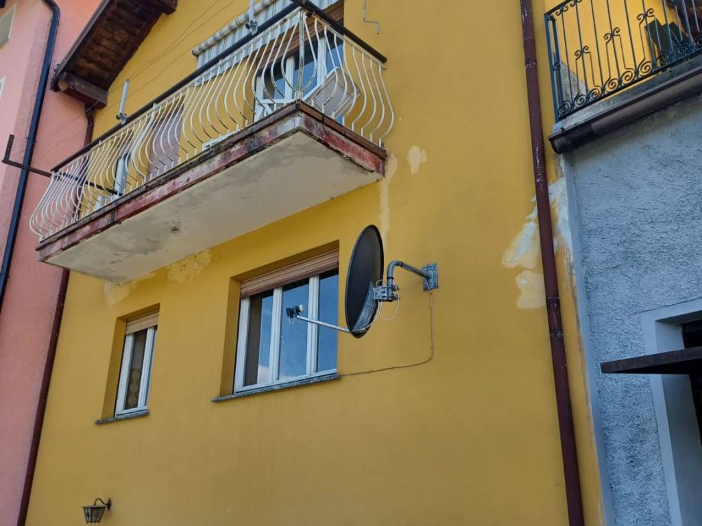 casa indipendente in vendita a Cosio Valtellino in zona Mellarolo