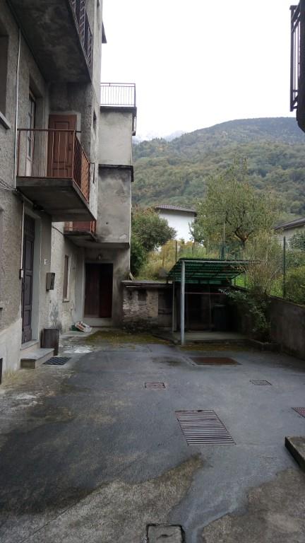 casa indipendente in vendita a Cosio Valtellino