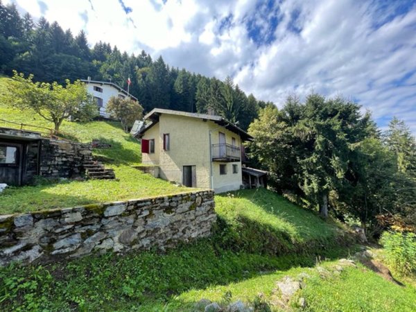 casa indipendente in vendita a Cosio Valtellino