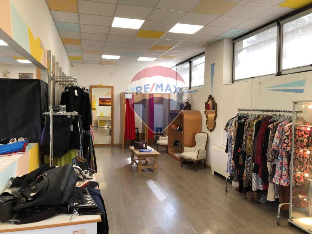 locale commerciale in vendita a Cosio Valtellino
