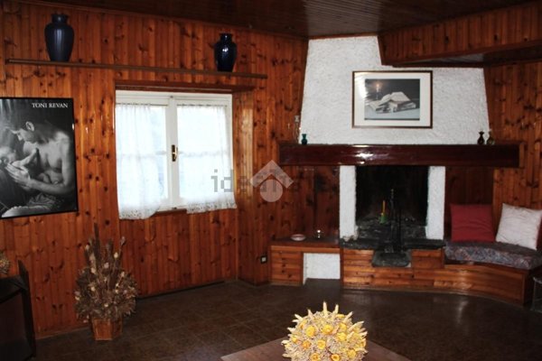 appartamento in vendita a Cosio Valtellino in zona Sacco