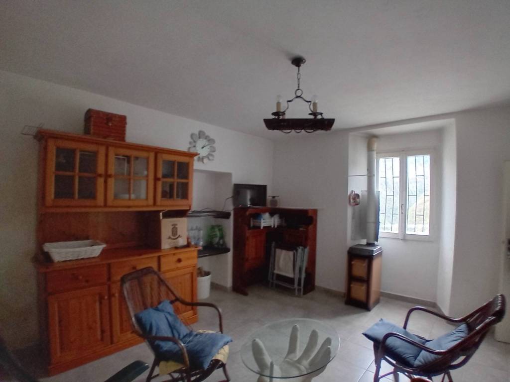 casa indipendente in vendita a Cosio Valtellino