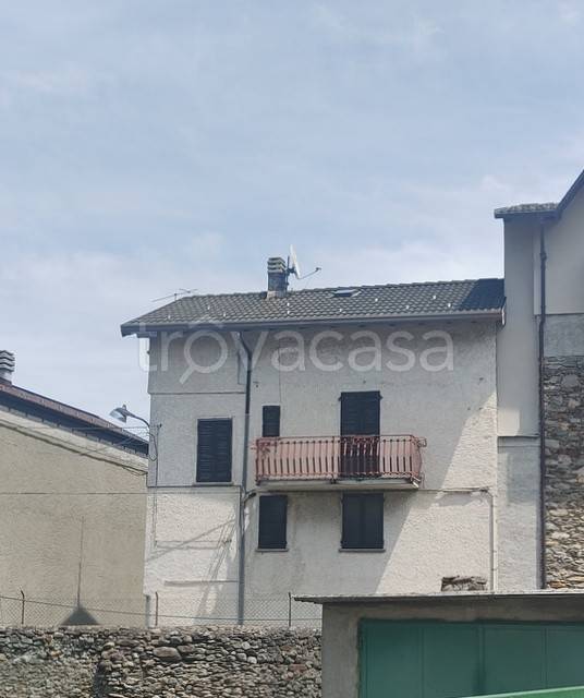 casa indipendente in vendita a Cosio Valtellino in zona Regoledo