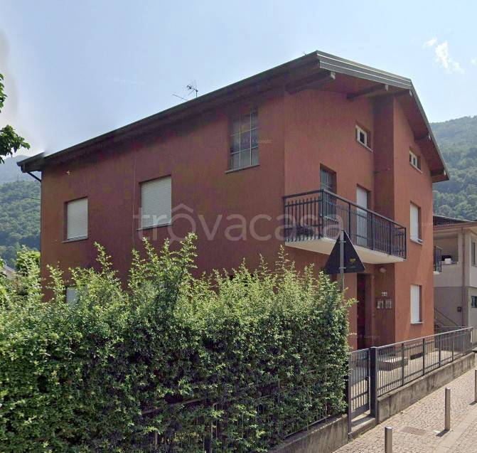 appartamento in vendita a Cosio Valtellino in zona Regoledo