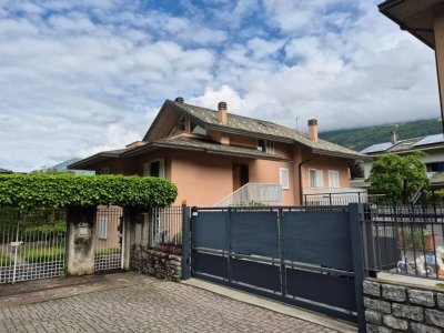 casa indipendente in vendita a Cosio Valtellino