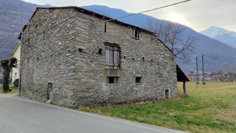 casa indipendente in vendita a Cosio Valtellino