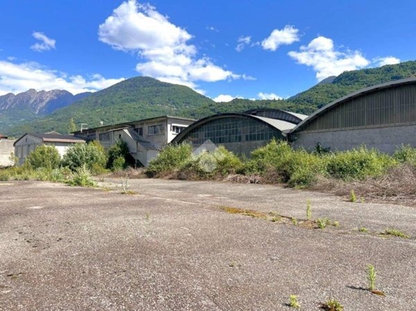 negozio in vendita a Cosio Valtellino in zona Regoledo