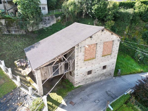 appartamento in vendita a Cosio Valtellino in zona Piagno