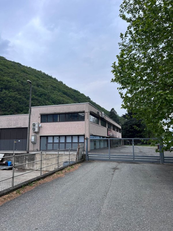 capannone in vendita a Cosio Valtellino