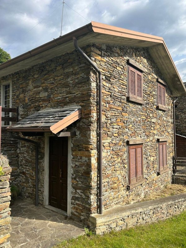 casa indipendente in vendita a Cosio Valtellino