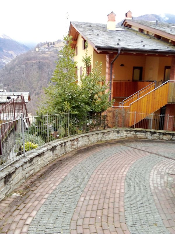 appartamento in vendita a Cosio Valtellino in zona Sacco