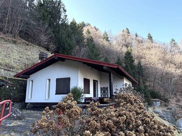 casa indipendente in vendita a Cosio Valtellino