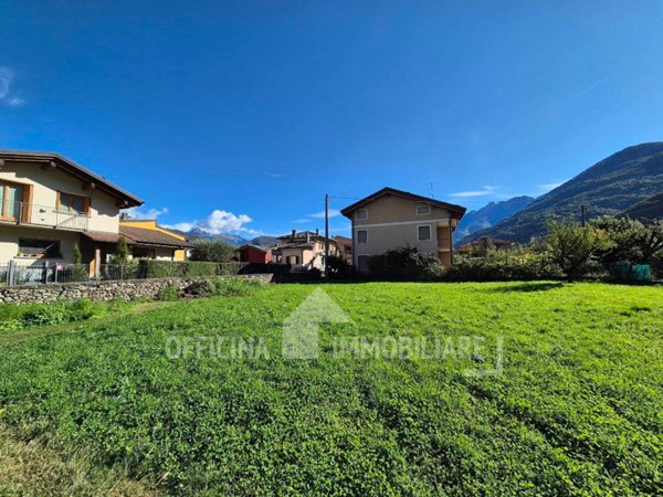 casa indipendente in vendita a Cosio Valtellino in zona Regoledo