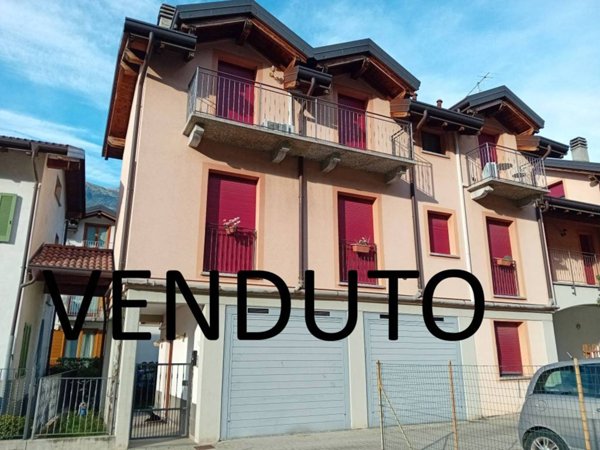 casa indipendente in vendita a Cosio Valtellino in zona Regoledo