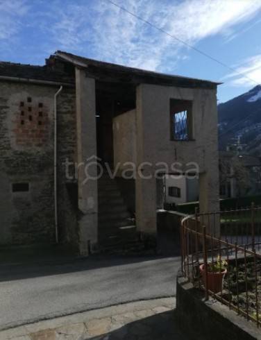 appartamento in vendita a Cosio Valtellino