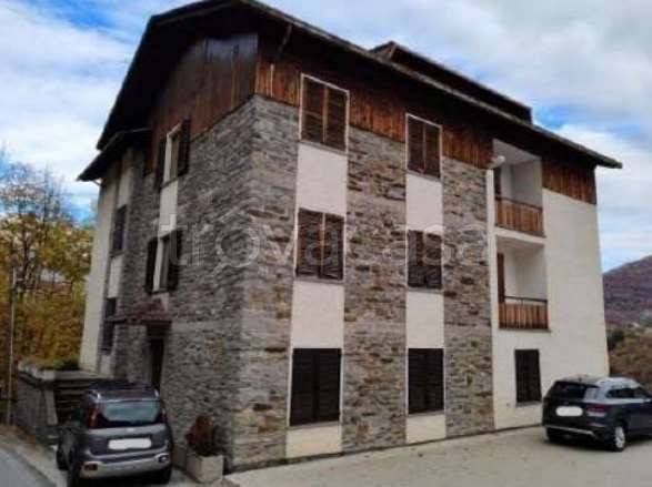 appartamento in vendita a Cosio Valtellino in zona Mellarolo