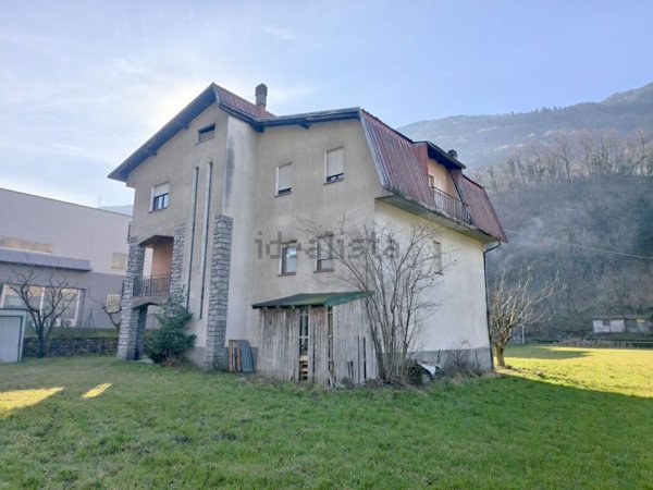 casa indipendente in vendita a Cosio Valtellino in zona Piagno