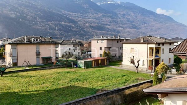 terreno edificabile in vendita a Cosio Valtellino in zona Regoledo