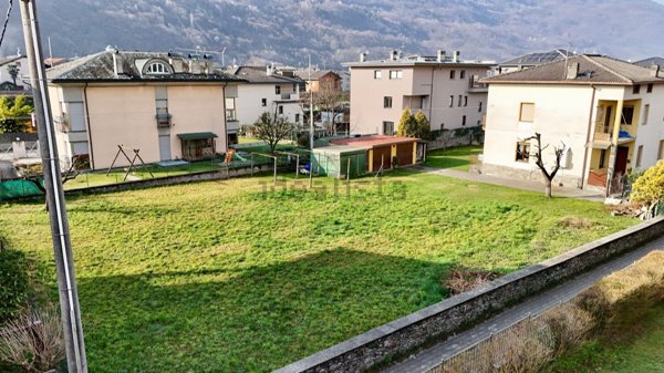 terreno edificabile in vendita a Cosio Valtellino in zona Regoledo