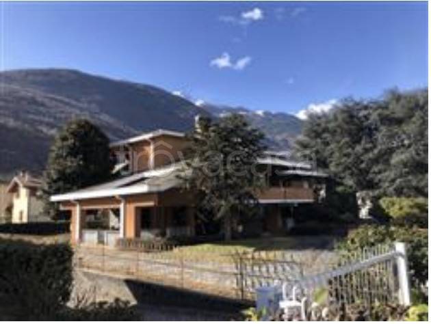 casa indipendente in vendita a Cosio Valtellino