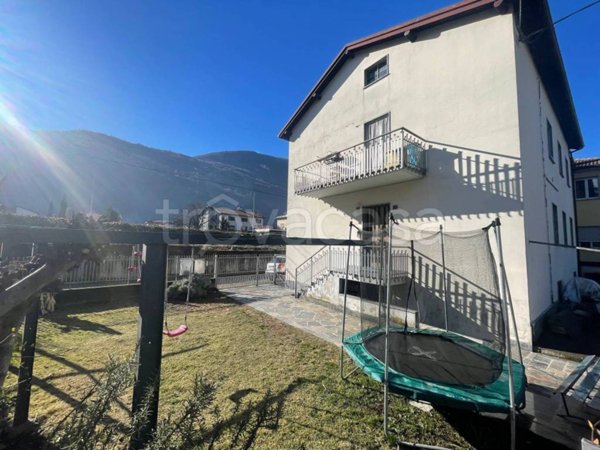appartamento in vendita a Cosio Valtellino in zona Regoledo