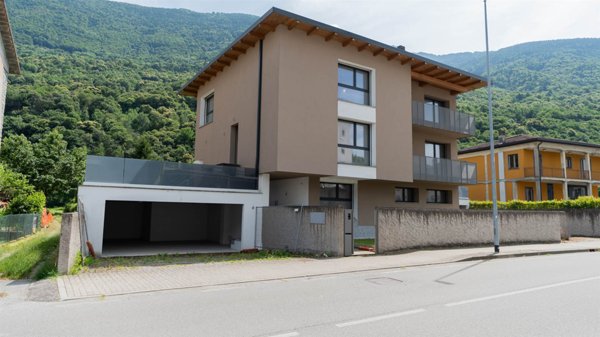 appartamento in vendita a Cosio Valtellino in zona Piagno