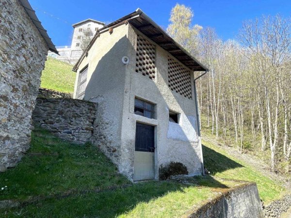 casa indipendente in vendita a Cosio Valtellino in zona Sacco