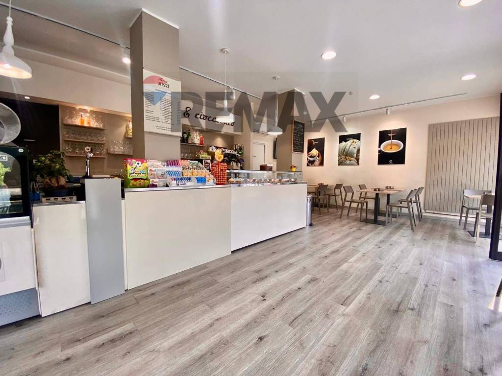 negozio in vendita a Cosio Valtellino in zona Regoledo