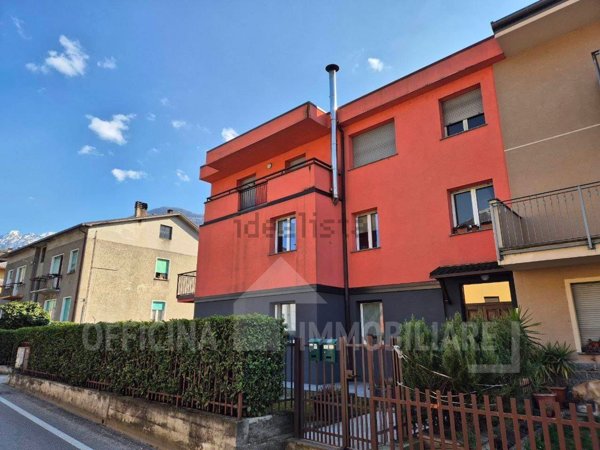 appartamento in vendita a Cosio Valtellino in zona Regoledo