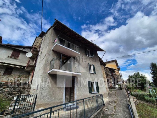 casa semindipendente in vendita a Cosio Valtellino in zona Sacco
