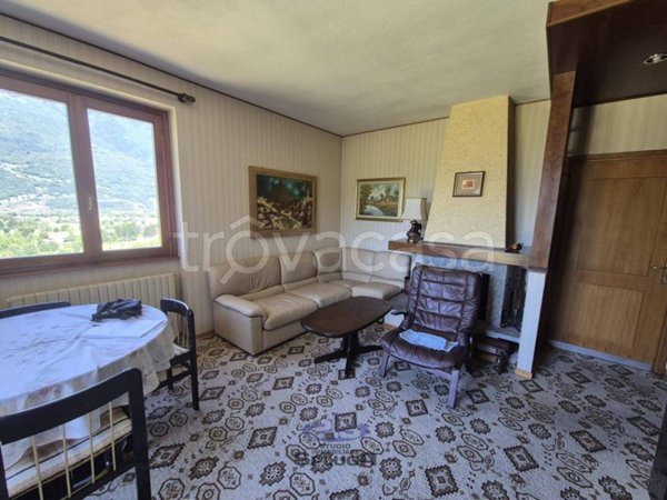 appartamento in vendita a Cosio Valtellino in zona Piagno