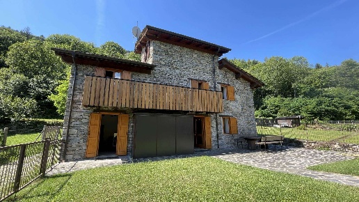 appartamento in vendita a Cosio Valtellino in zona Sacco
