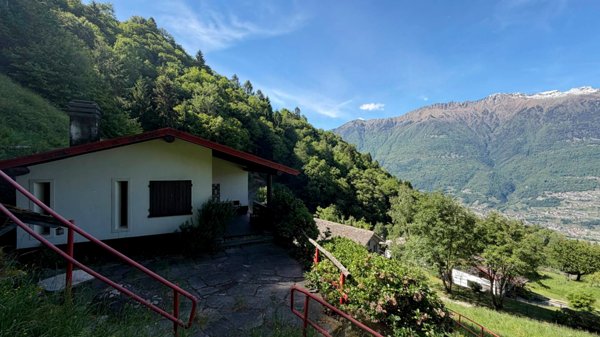 casa indipendente in vendita a Cosio Valtellino