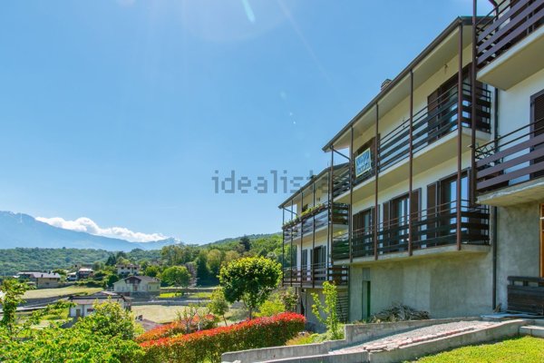 casa indipendente in vendita a Dazio
