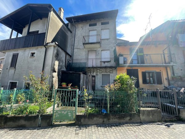 casa indipendente in vendita a Delebio